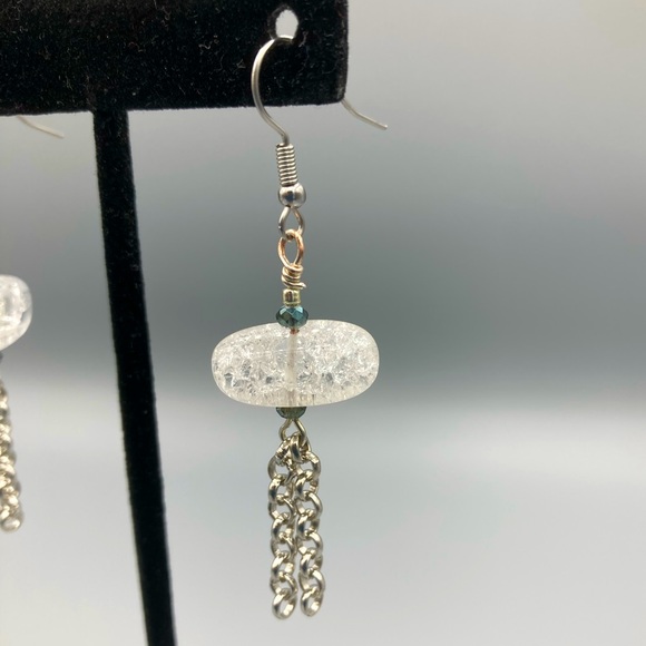 Clear Crackle Bead Earrings with Tassle - Picture 3 of 5